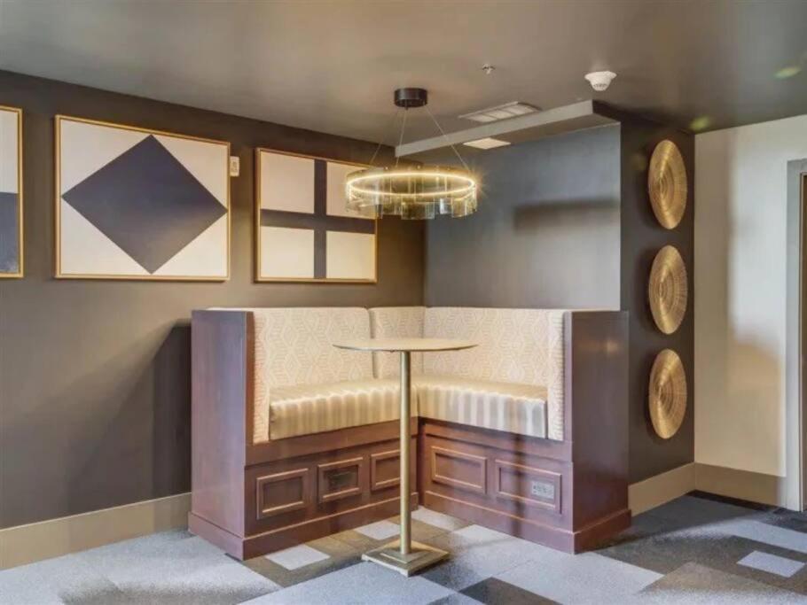 Luxurious Retreat In Slc Appartement Salt Lake City Buitenkant foto
