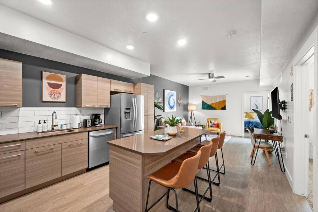 Luxurious Retreat In Slc Appartement Salt Lake City Buitenkant foto
